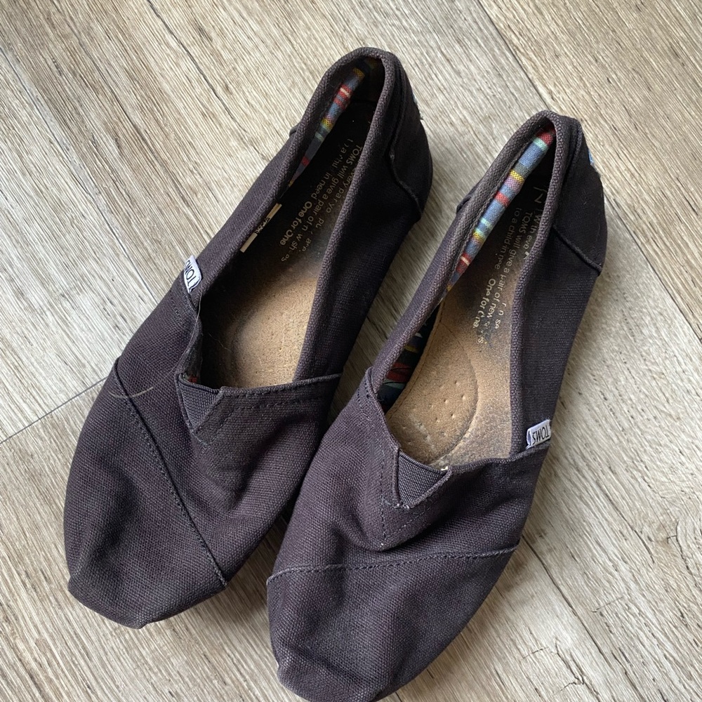 Toms Black Shoes
